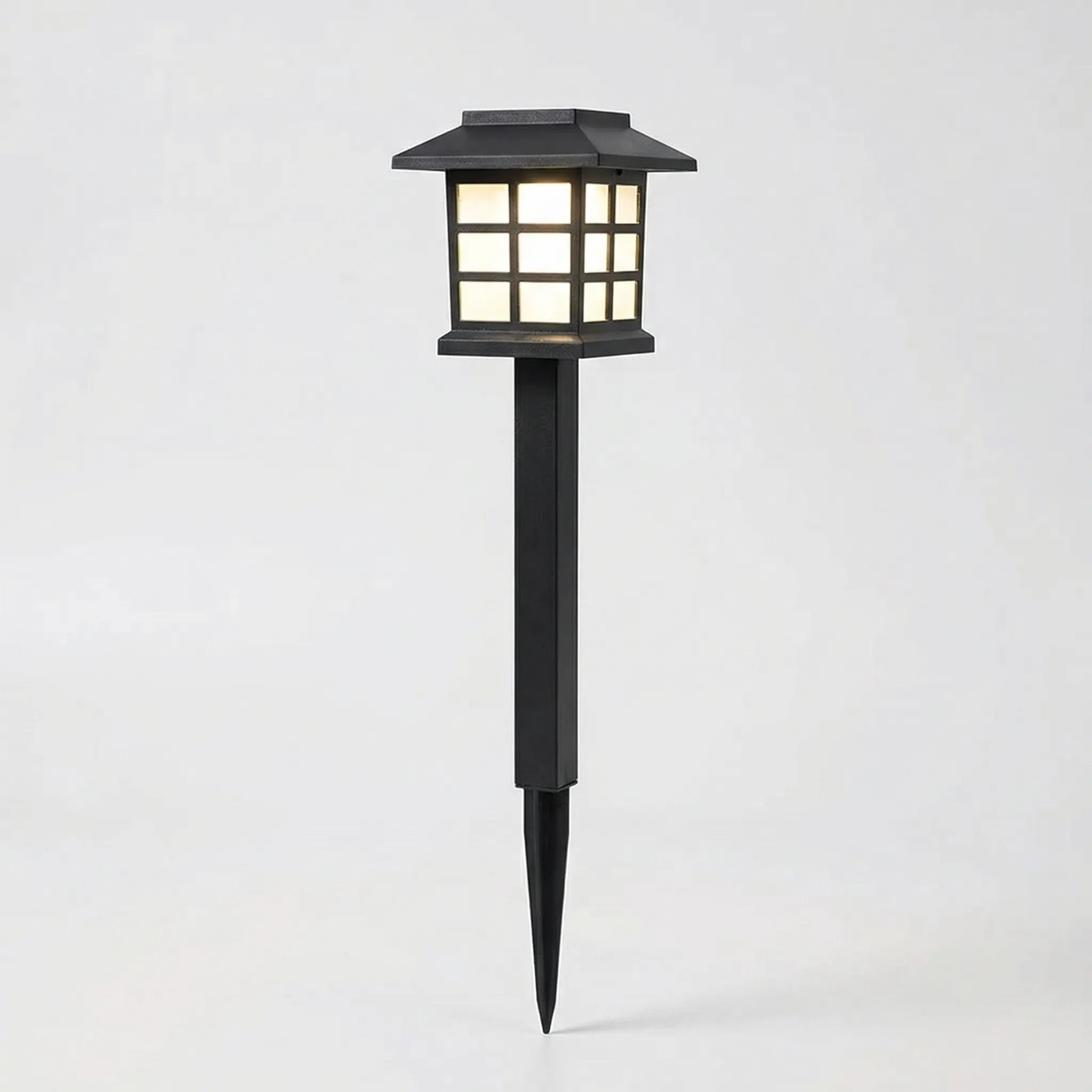 Nordspur | Solarest Solar-Powered Stake Pathway Lantern