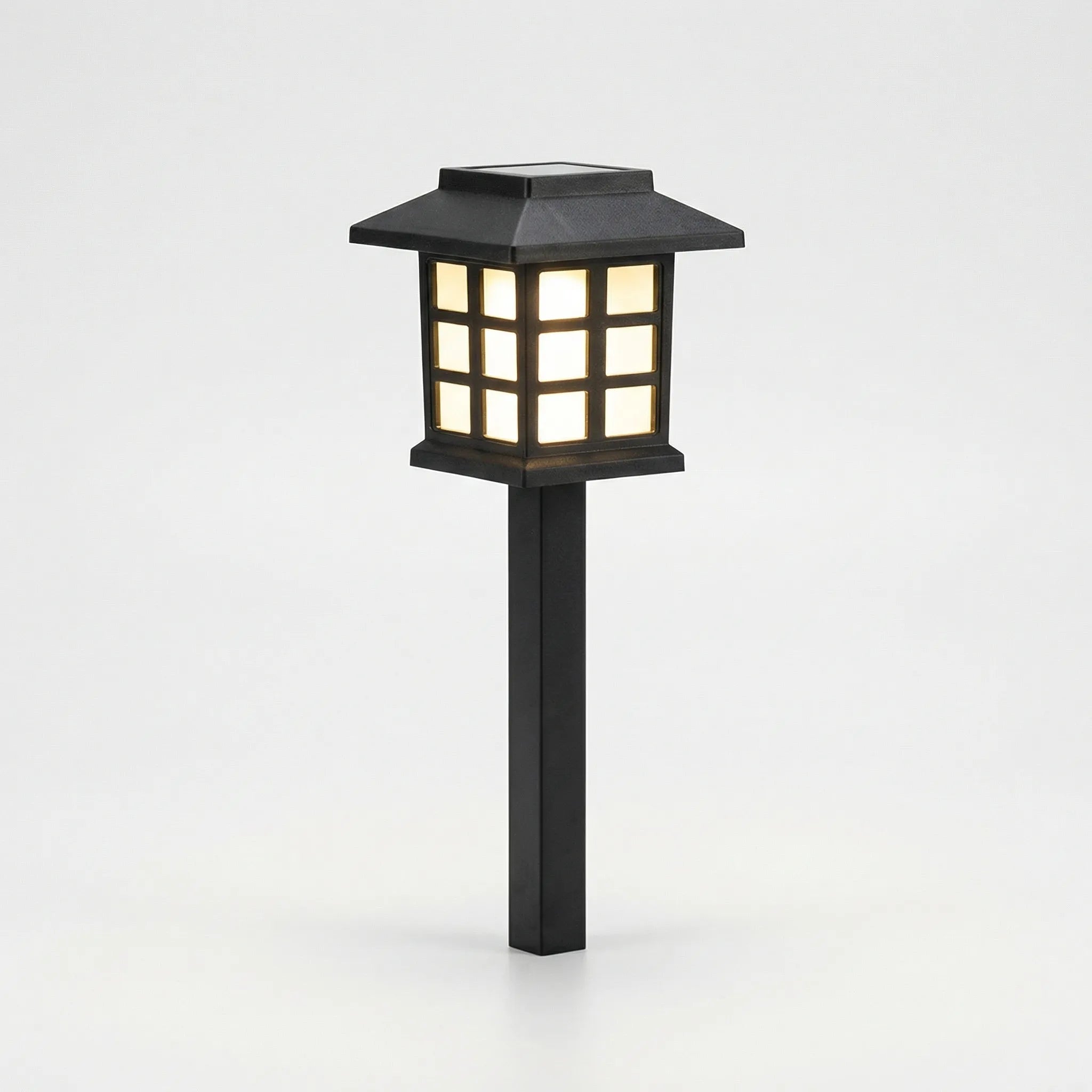 Nordspur | Solarest Solar-Powered Stake Pathway Lantern