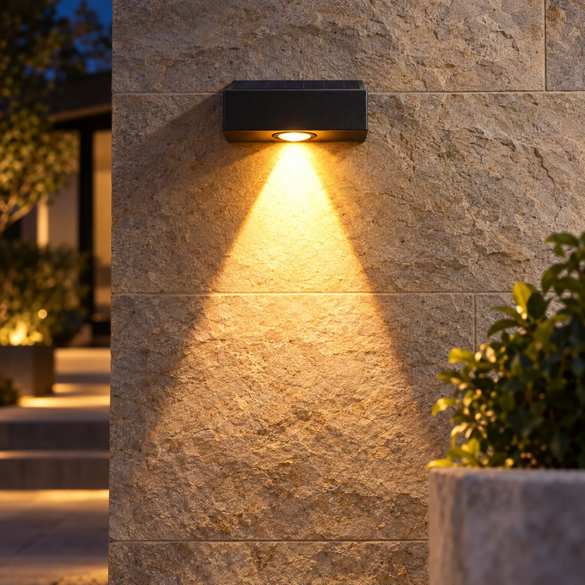 Nordspur | Solarna Modern Outdoor Solar Wall Lights