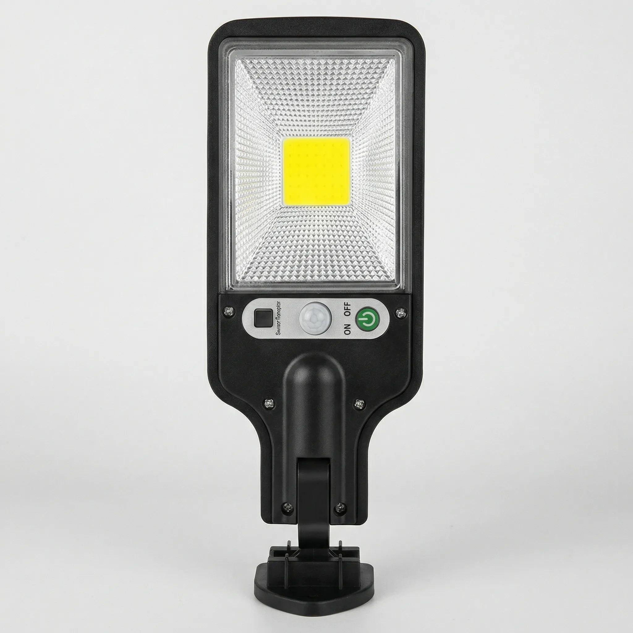 Nordspur | Solarvex Solar-Powered Outdoor LED Wall Light