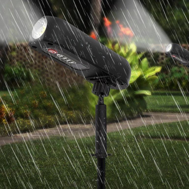 Nordspur | Solendra Adjustable Solar-Powered Outdoor Spotlight