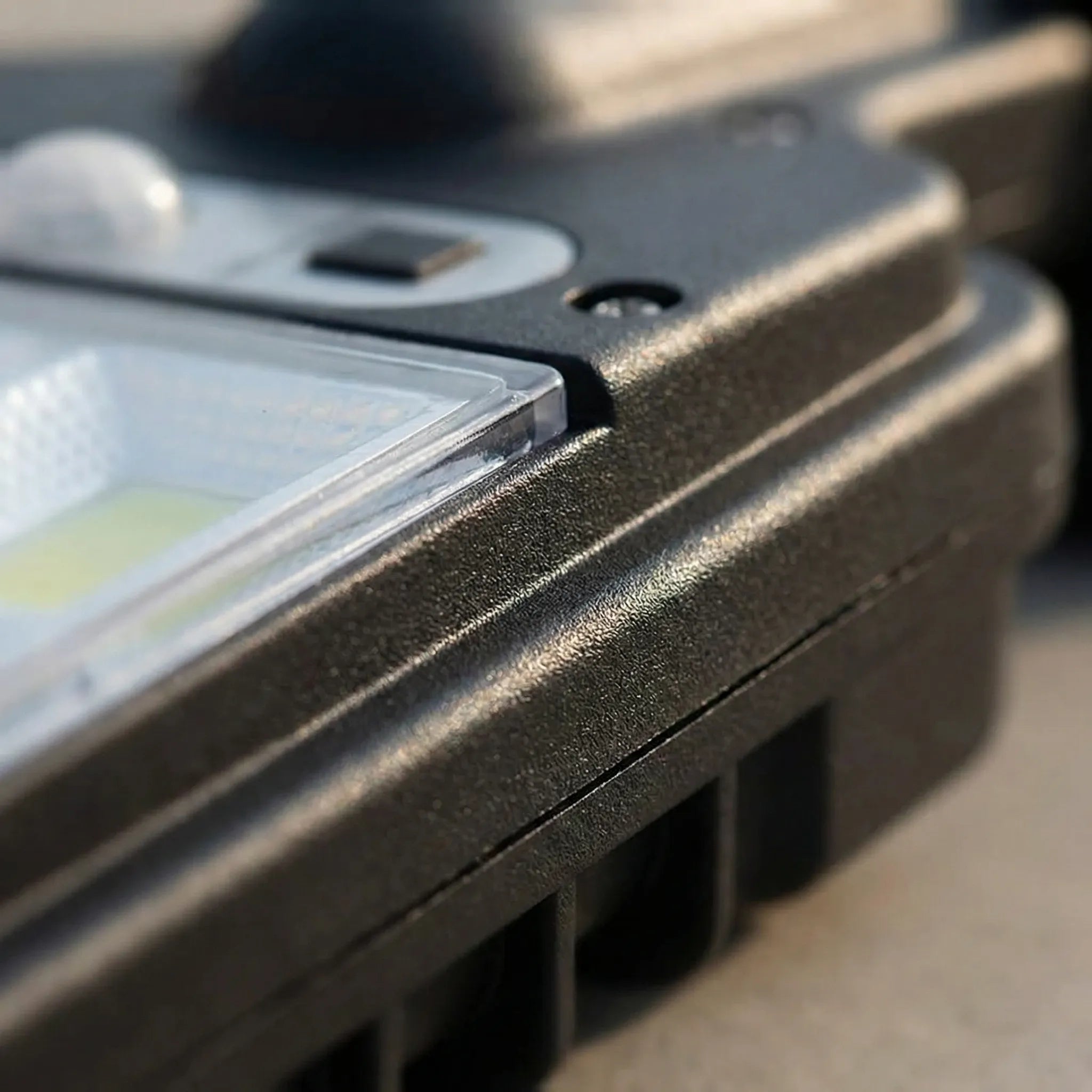 Nordspur | Soluxar Solar-Powered Motion Sensor Wall Lamp