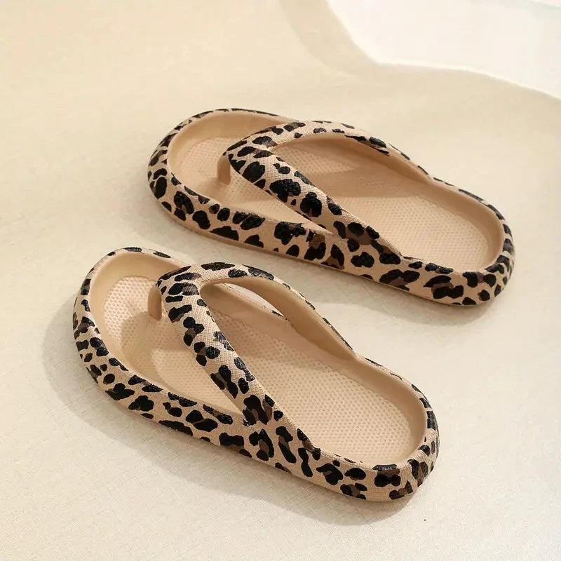 Nordspur | SpotSoles Leopard Print Platform Flip Flops