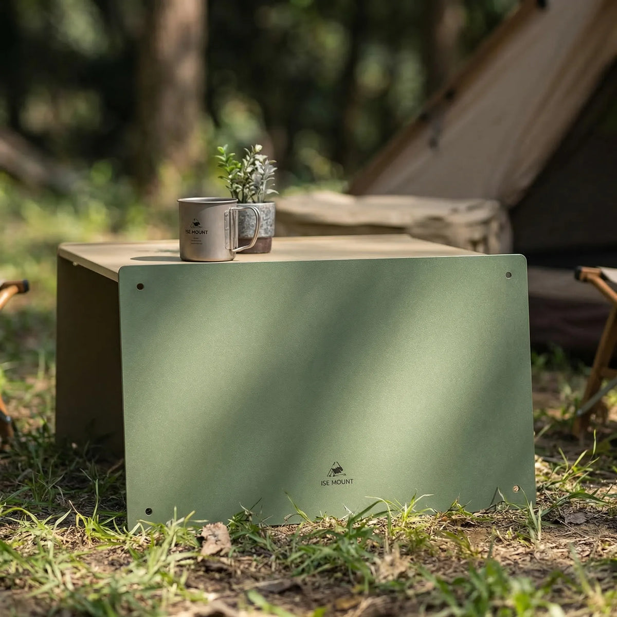 Folding Camping Table - Stackable Storage Rack - Outdoor