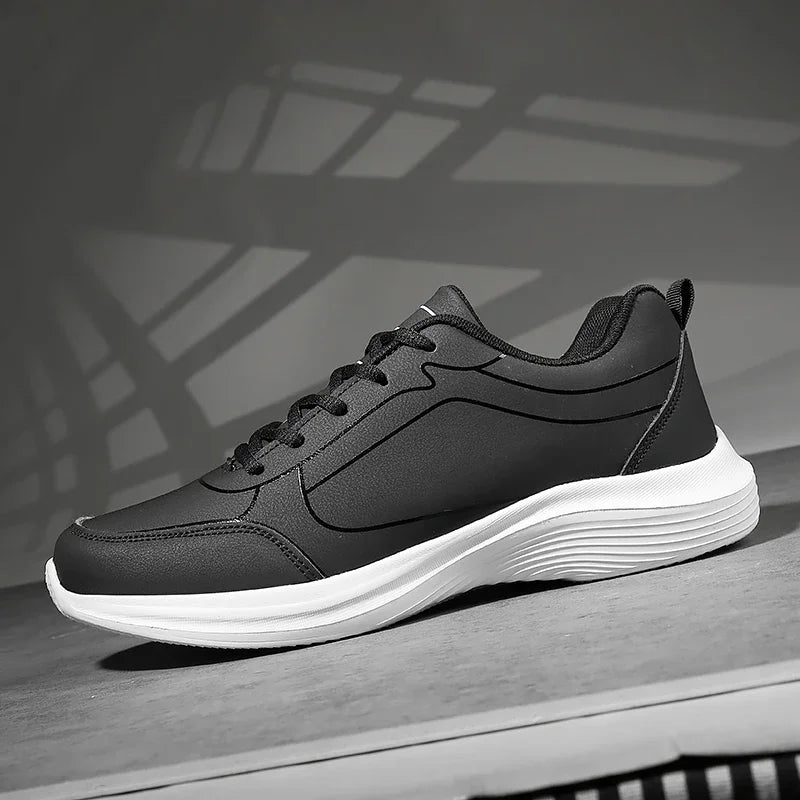 Nordspur | StratusGrip Mens Black Trainers