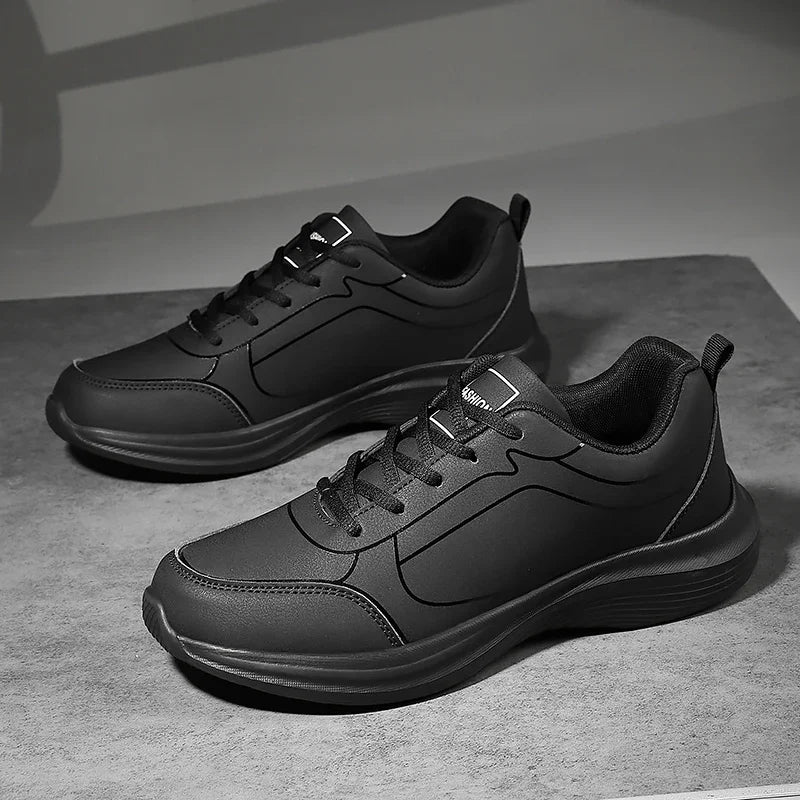 Nordspur | StratusGrip Mens Black Trainers