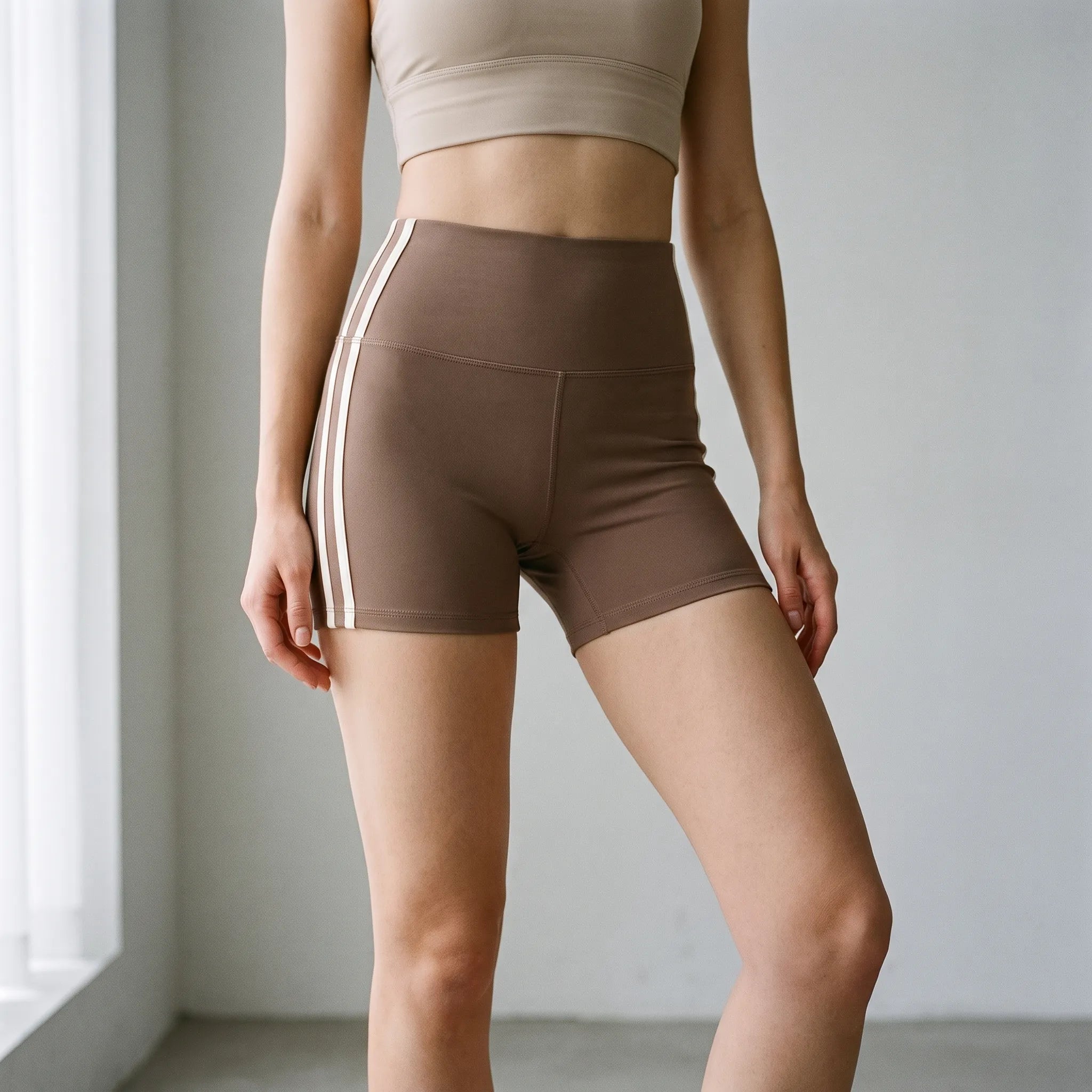 Nordspur | StripeStride High Waist Yoga Shorts