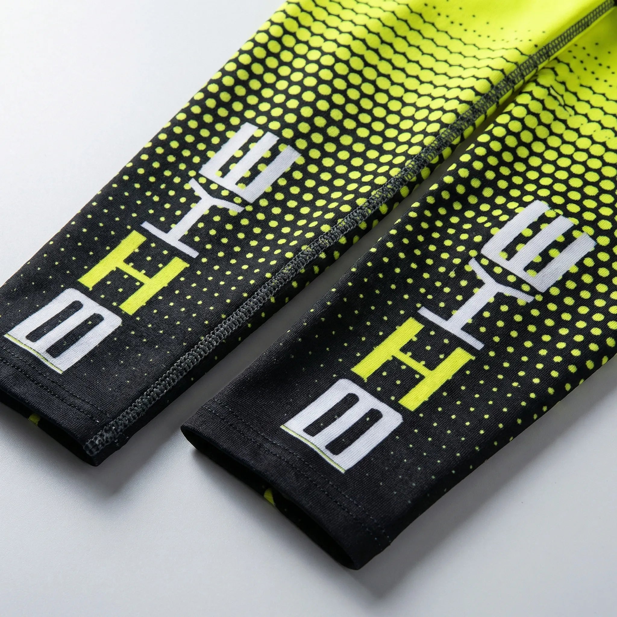 Nordspur | SunStride Unisex Athletic Arm Sleeves