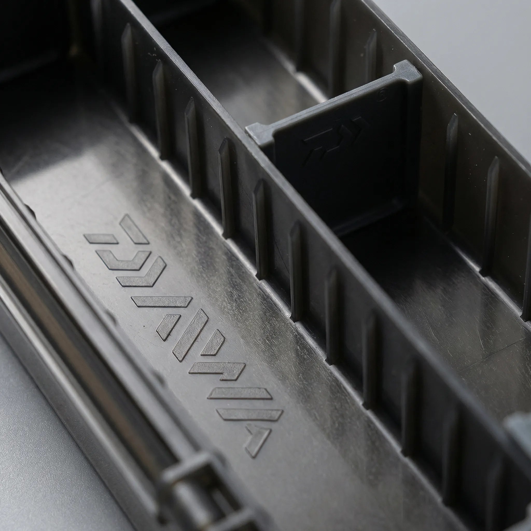 Nordspur | Tacklvex High-Capacity Detachable Compartment Tackle Box