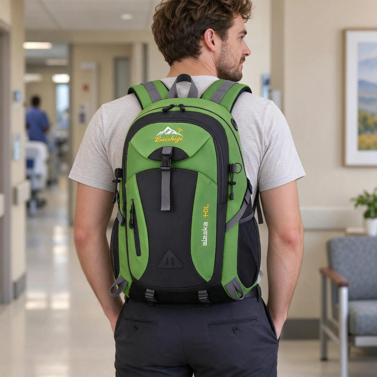 Nordspur | Treliss Lightweight Multi Compartment Travel Rucksack