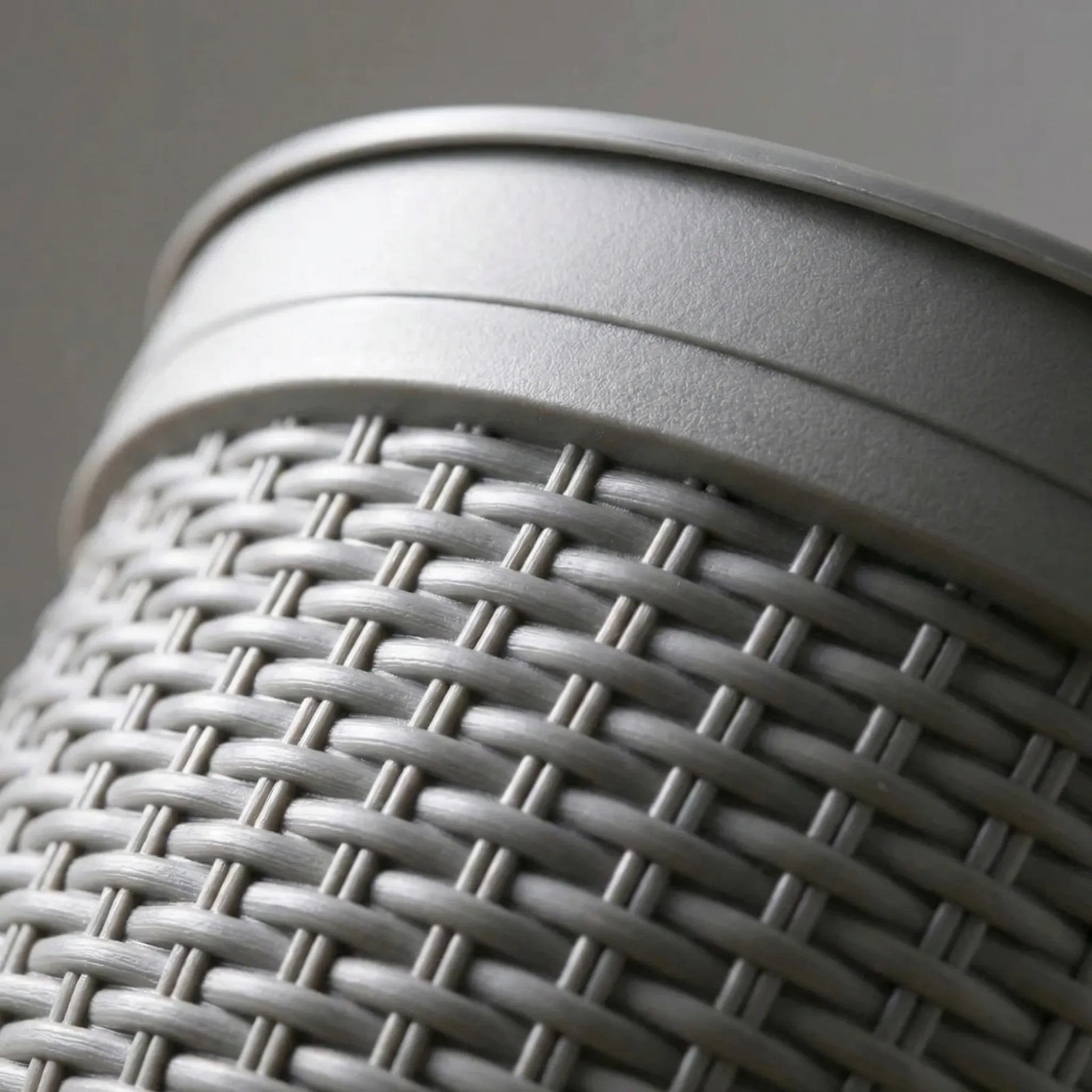 Nordspur | Trellique Semi-Circular Wall-Mounted Hanging Planter