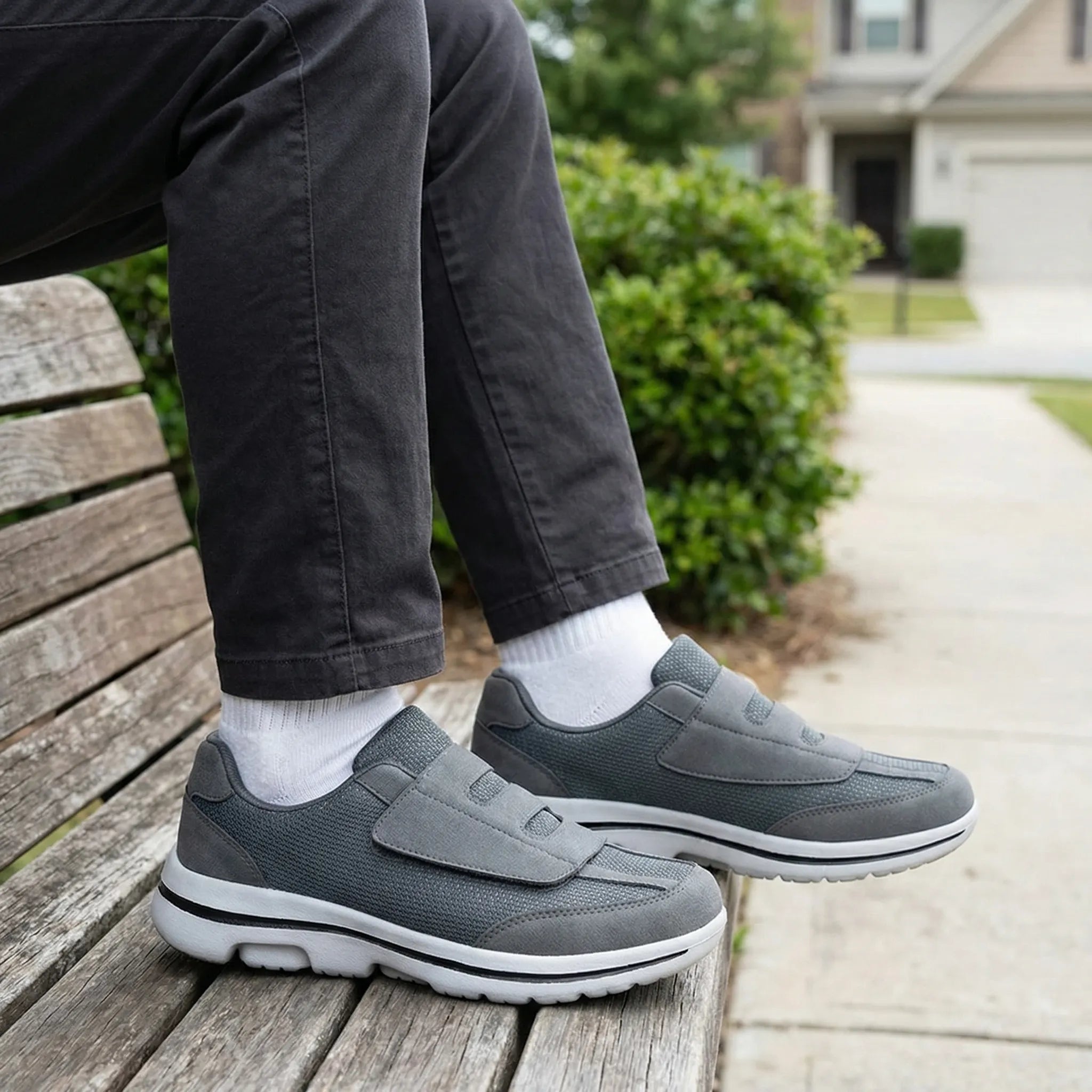 Nordspur | Valgora Wide-Toe Adjustable Orthopedic Sneaker