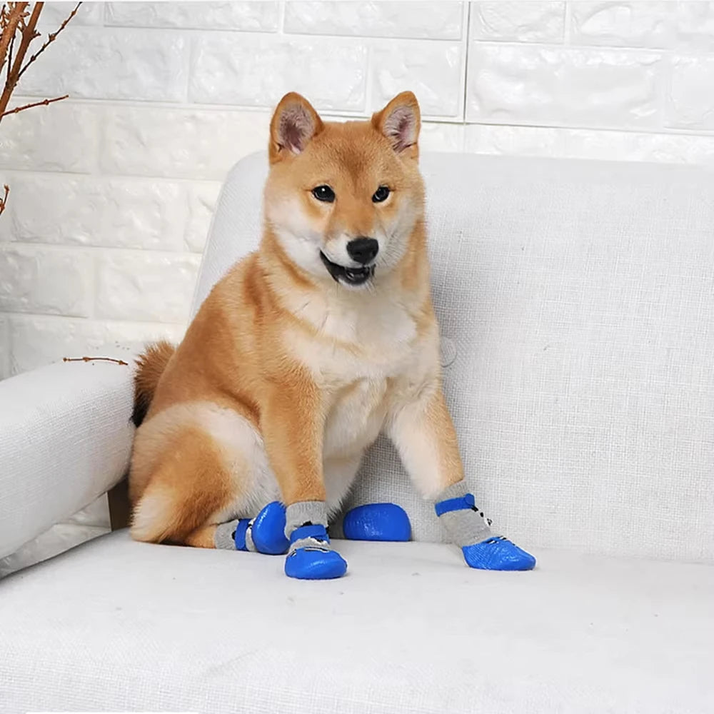 Nordspur | Vankor Cartoon Bear Pattern Knitted Dog Socks