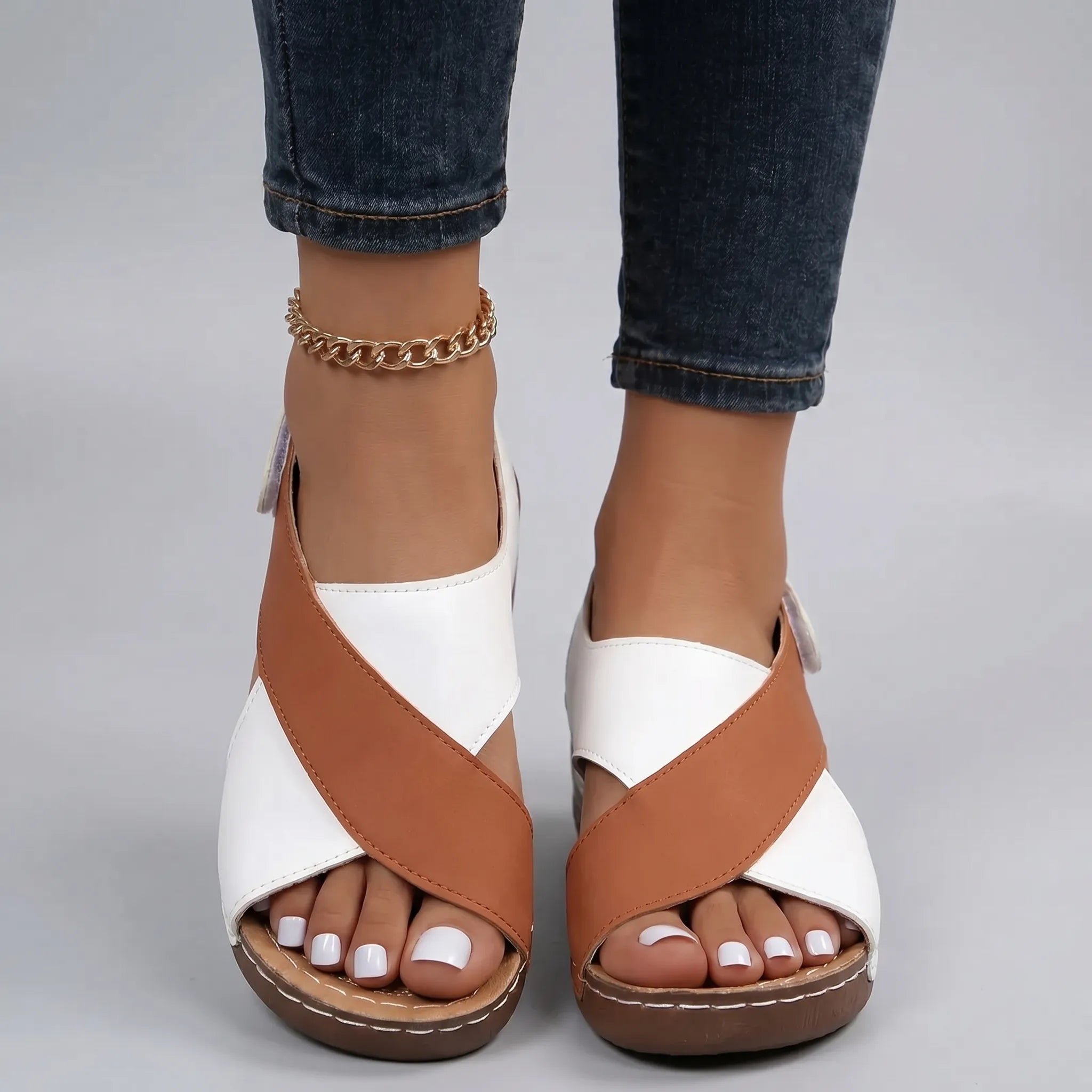 Nordspur | Vellara Cross-Strap Wedge Sandals