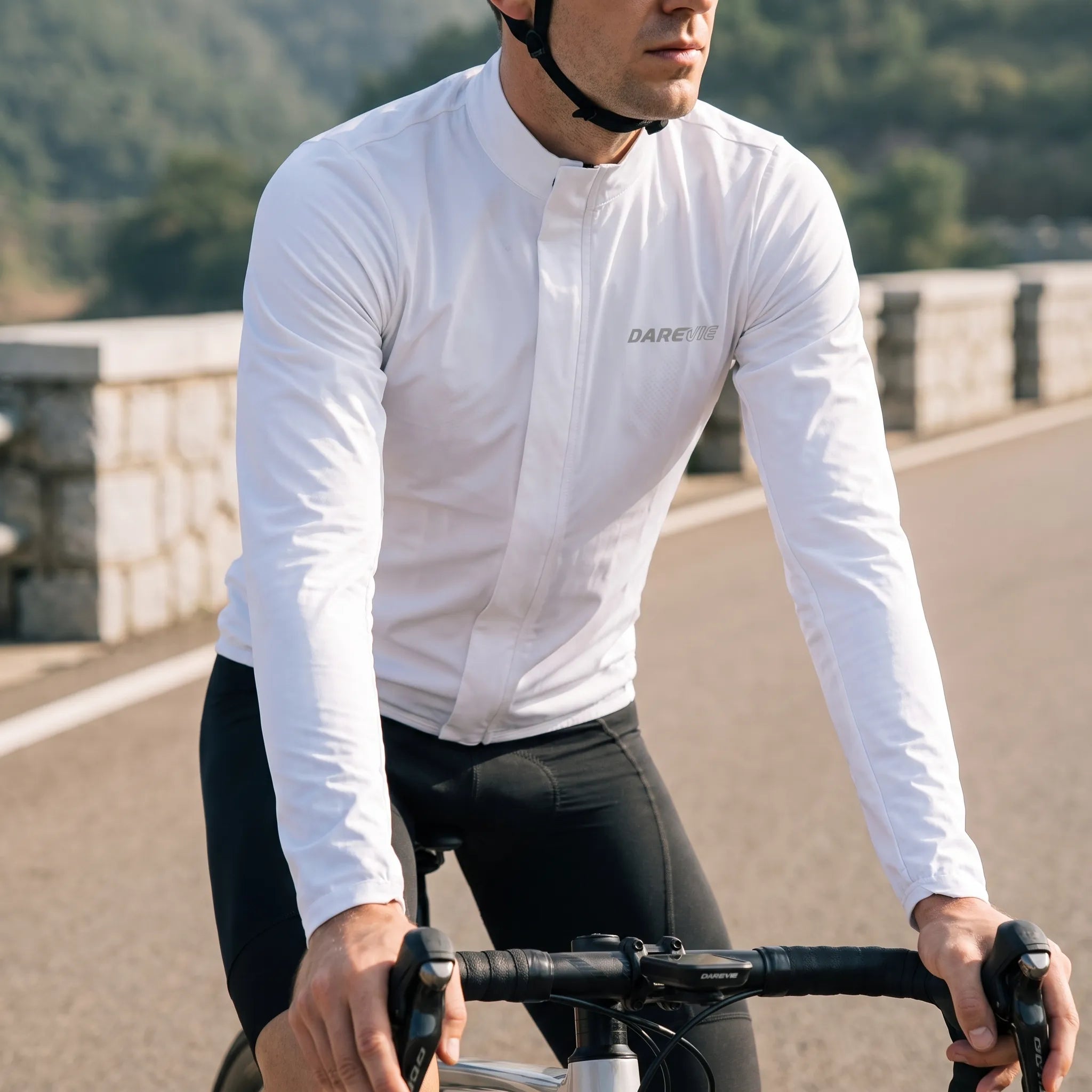 Nordspur | VeloDefend Waterproof Cycling Jacket
