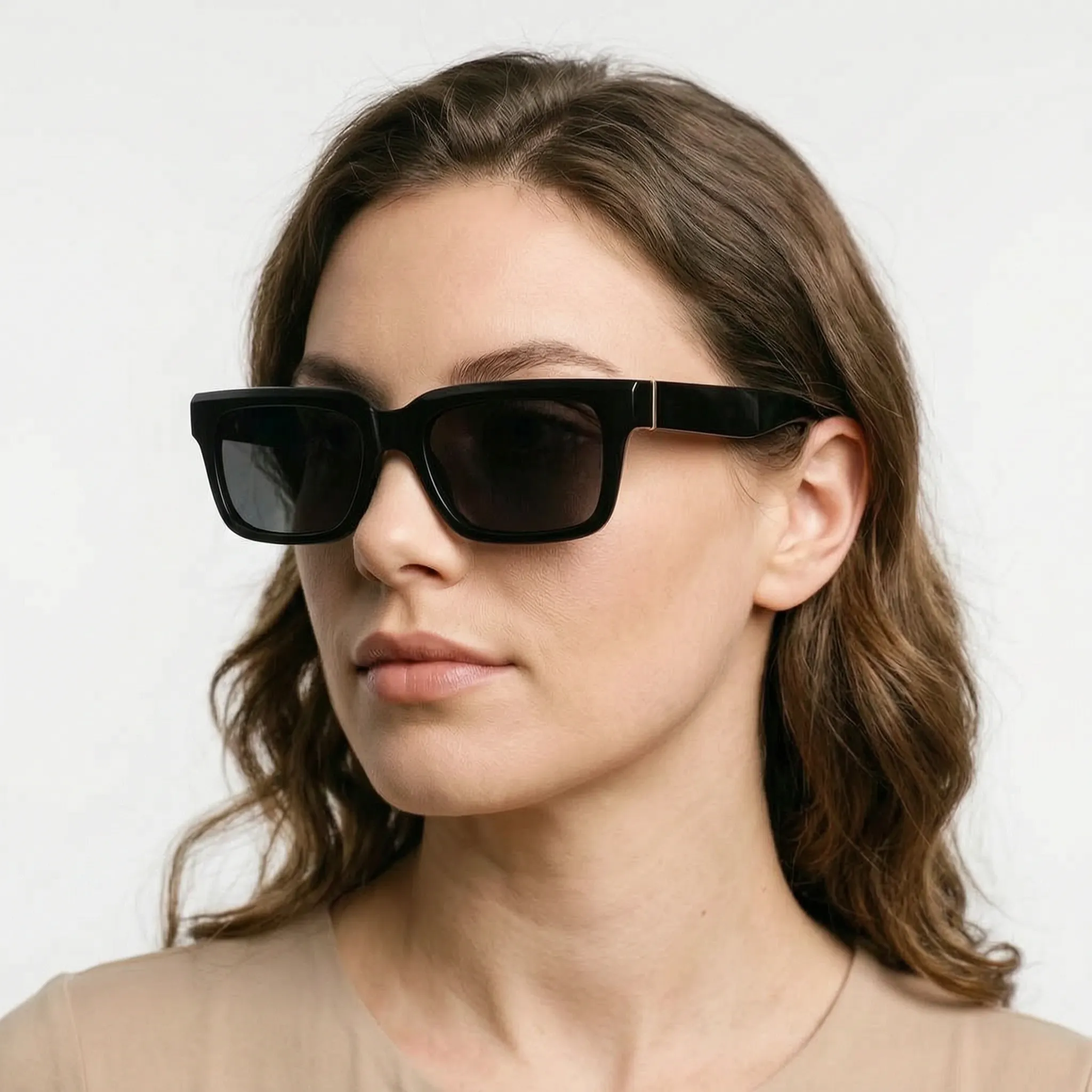 Nordspur | Velora Retro Rectangular Polarised Sunglasses