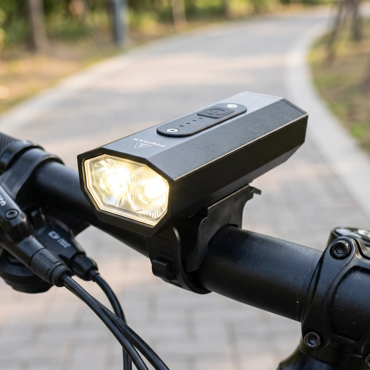 Nordspur | Velorix Rechargeable Front Handlebar Bike Light