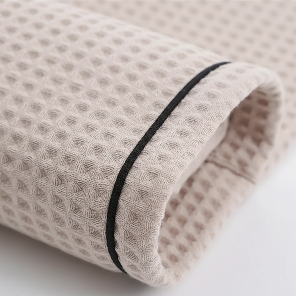 Nordspur | Veloriya Lightweight Waffle Robe