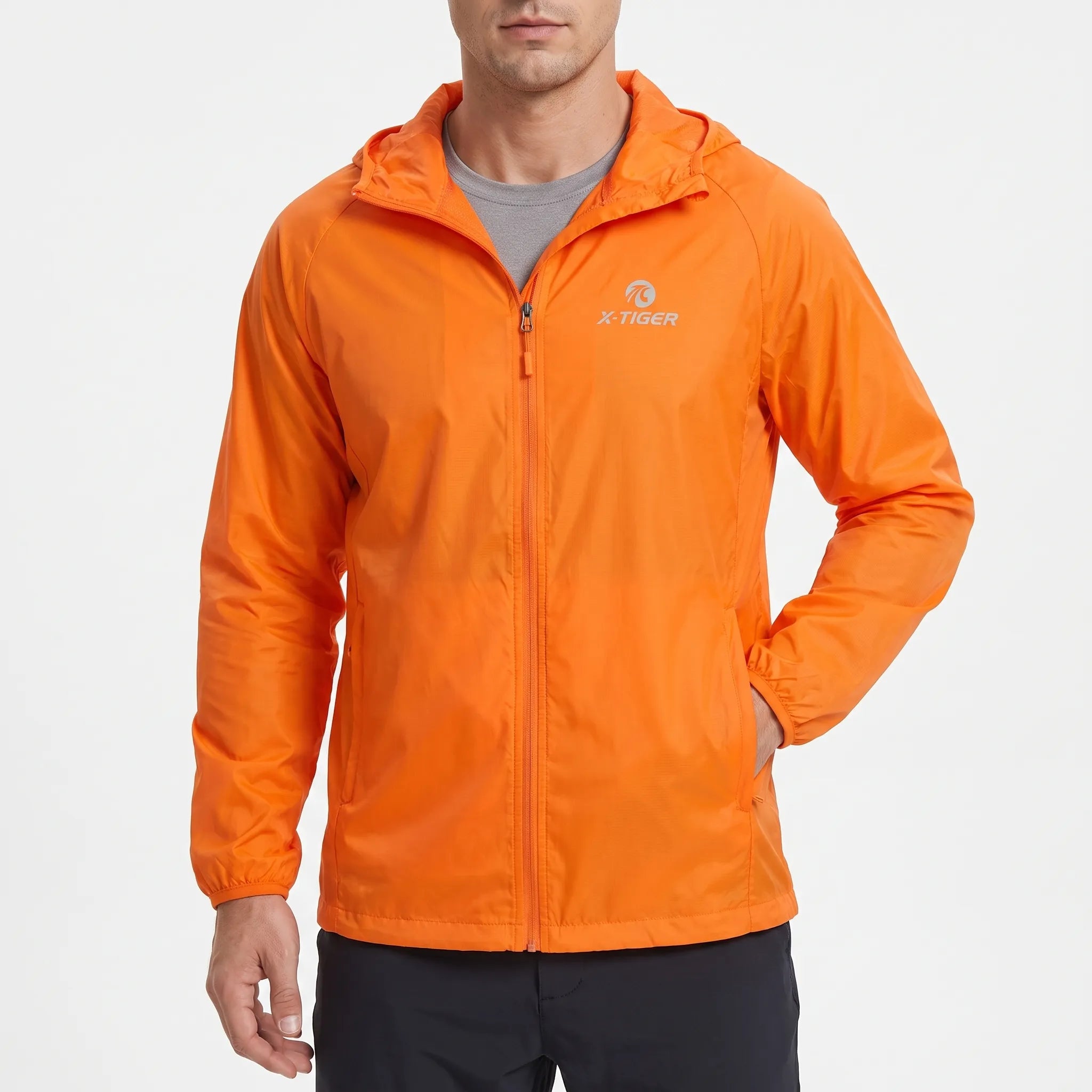Nordspur | Velotrek Lightweight Packable Hooded Windbreaker