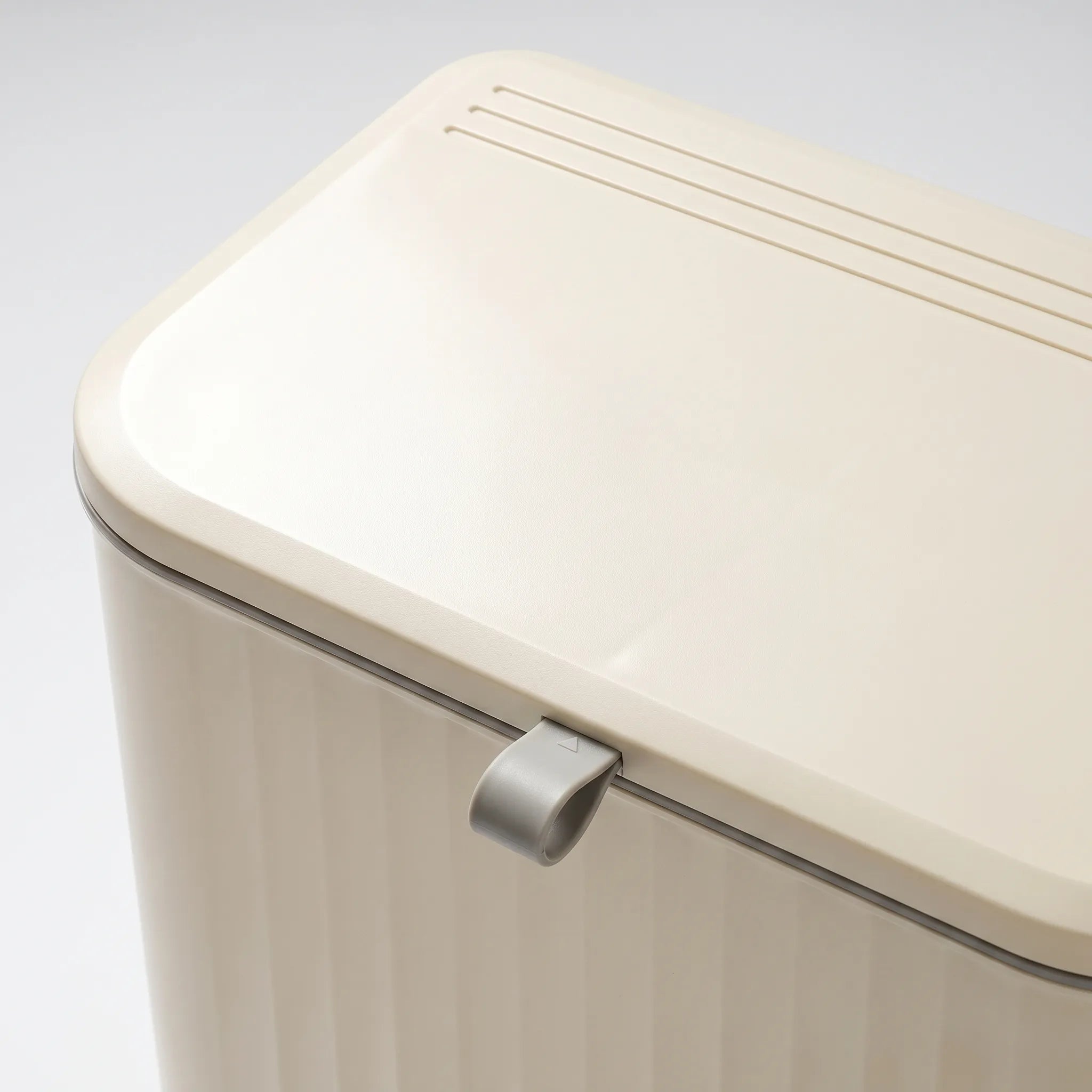Nordspur | Veltira Slimline Rectangular Rubbish Bin