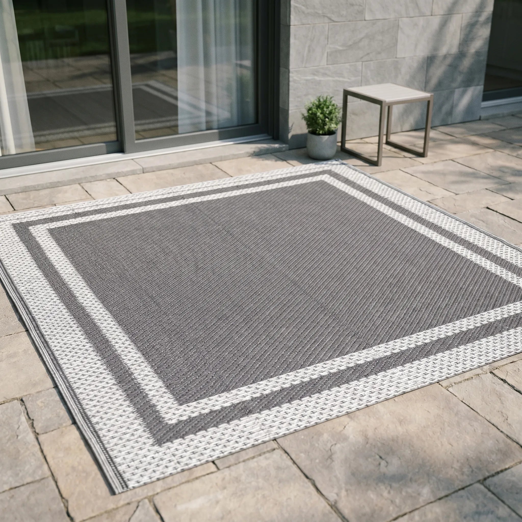 Nordspur | Veltor Modern Outdoor Rectangular Mat