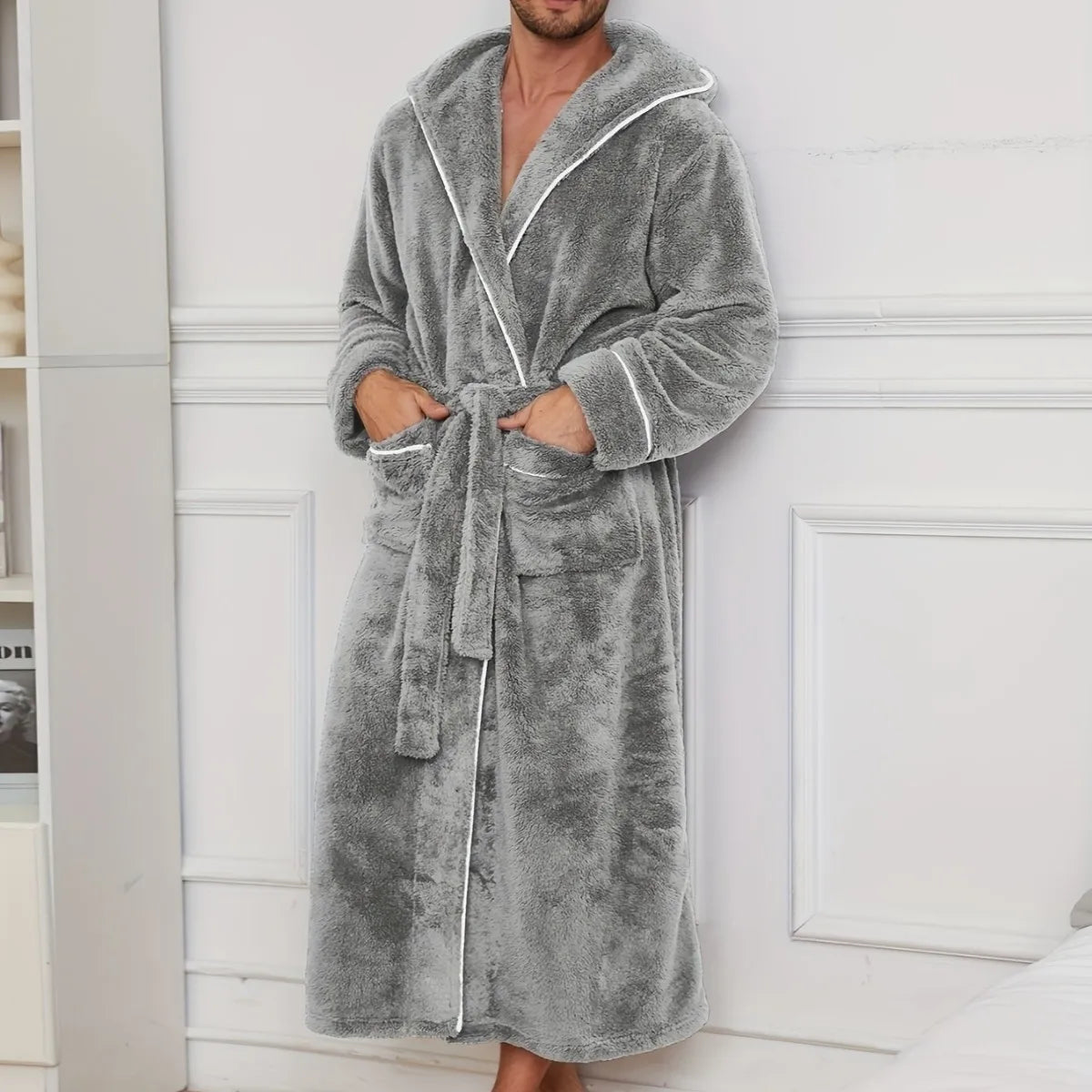 Nordspur | Veluroan Hooded Long Bathrobe