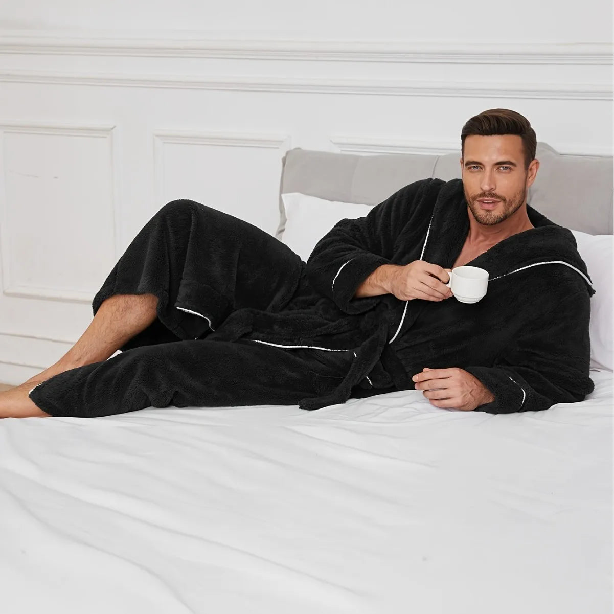Nordspur | Veluroan Hooded Long Bathrobe