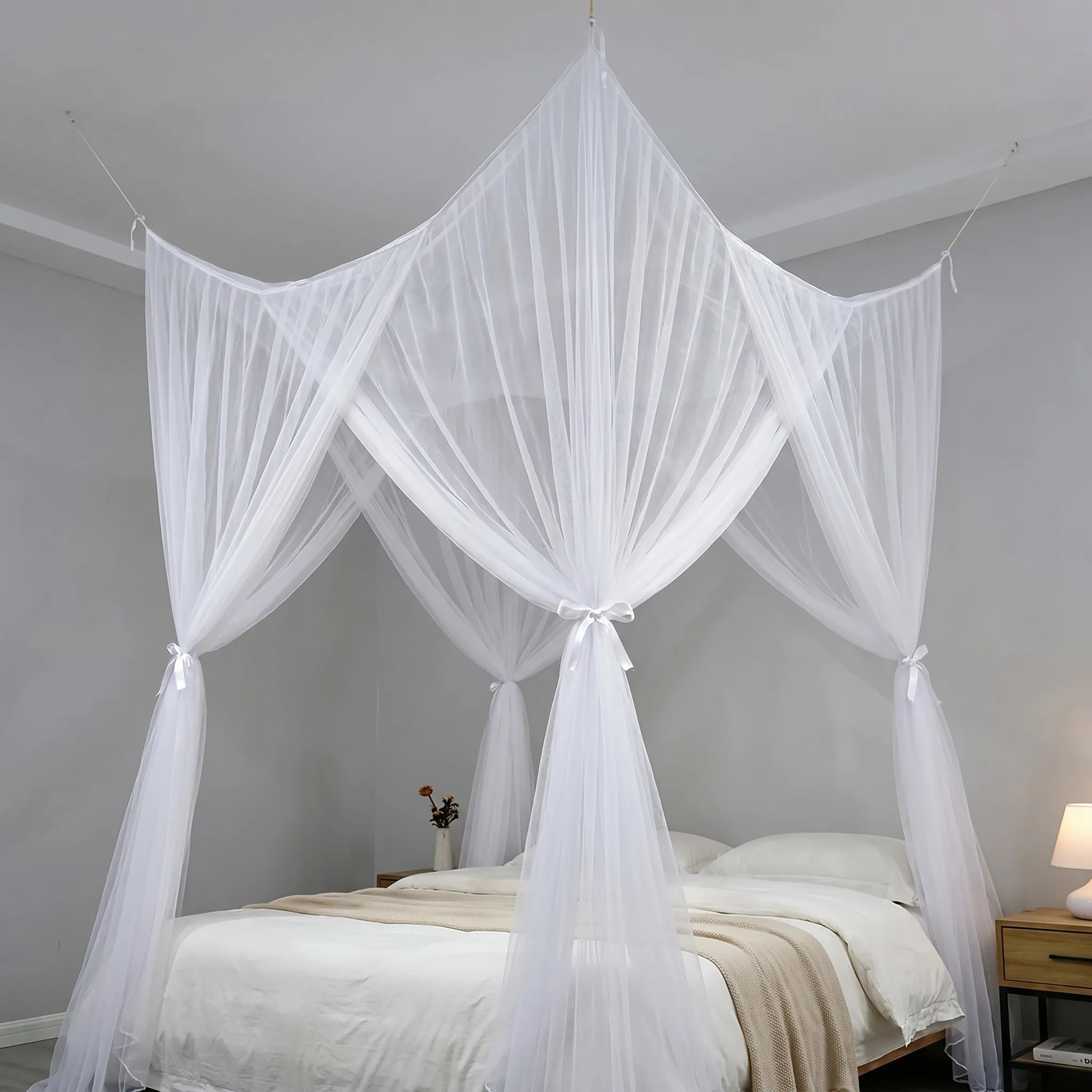 Nordspur | Velvoria Quadrangle Bed Canopy