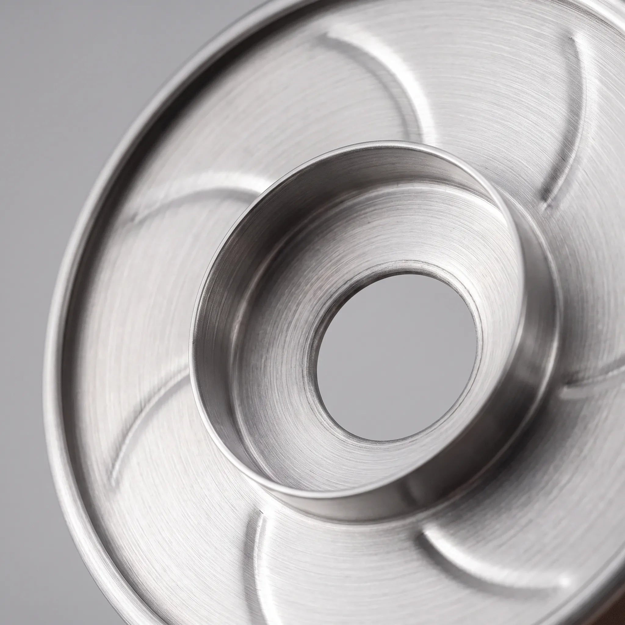 Nordspur | Verticana Ribbed Pour-Over Coffee Dripper