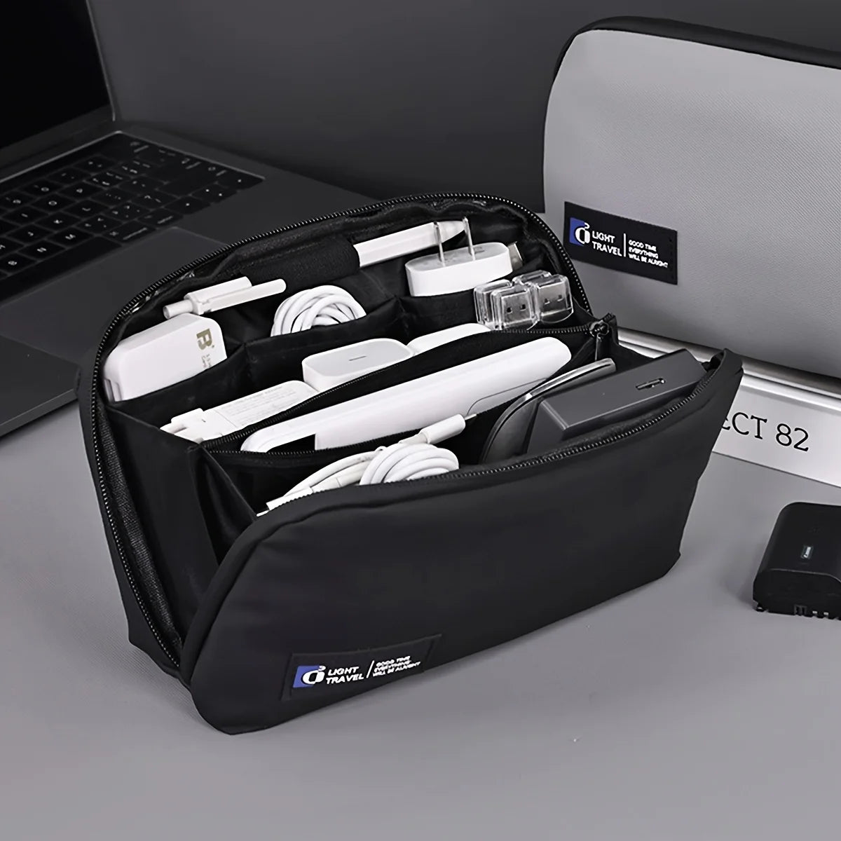 Nordspur | Vextro Wide-Opening Tech Organiser