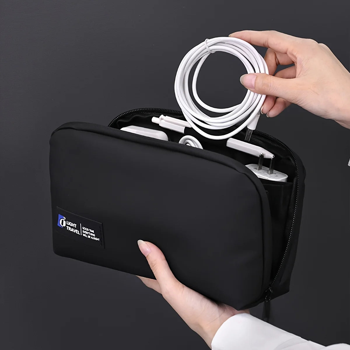 Nordspur | Vextro Wide-Opening Tech Organiser