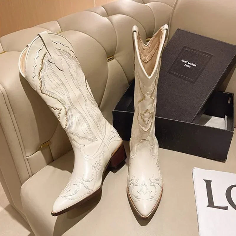 Nordspur | Vintage Embroidered Cowboy Boot