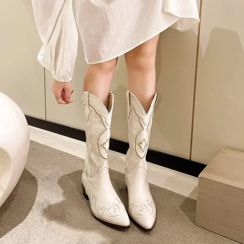 Nordspur | Vintage Embroidered Cowboy Boot