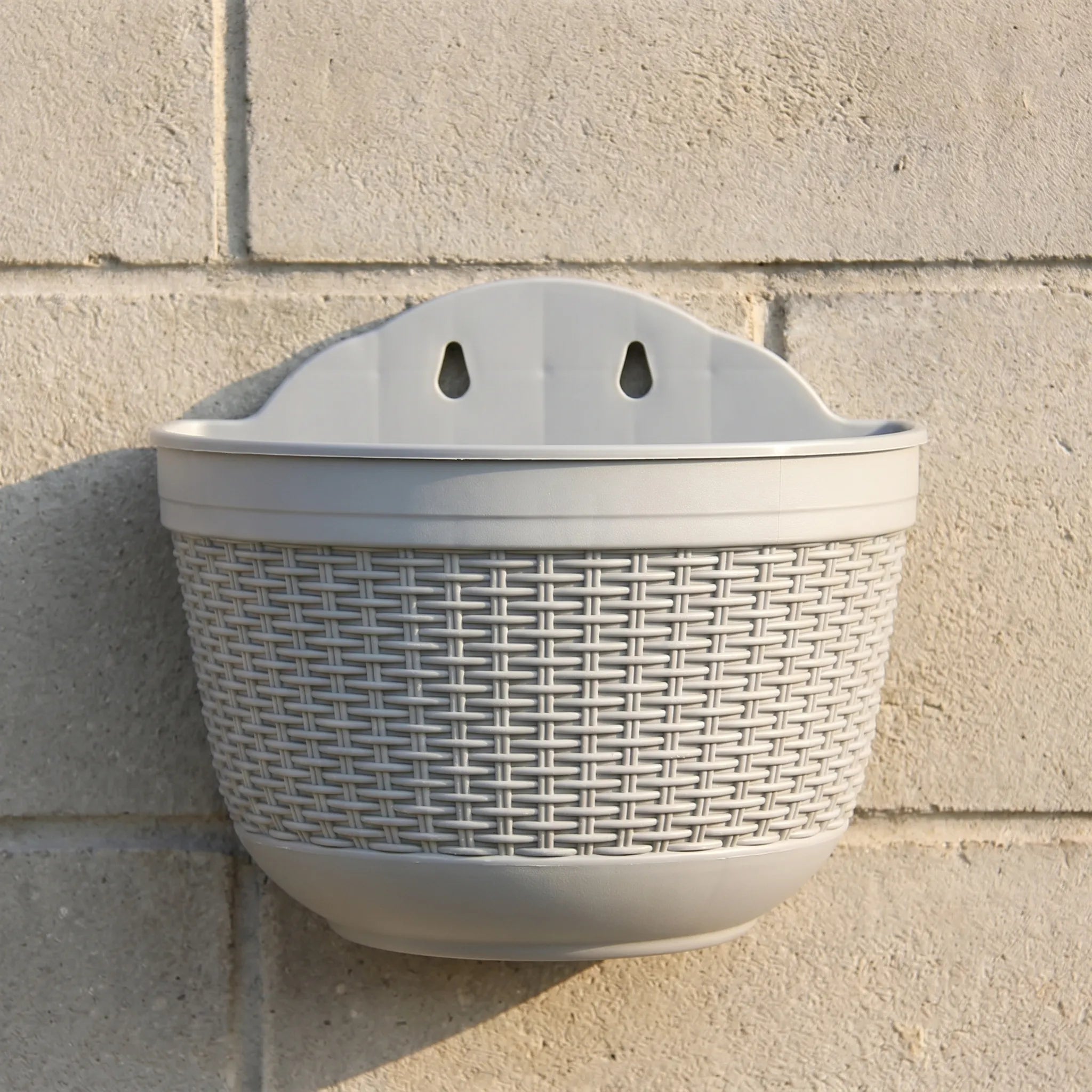 Nordspur | Viverra Semi-Circular Wall Planter