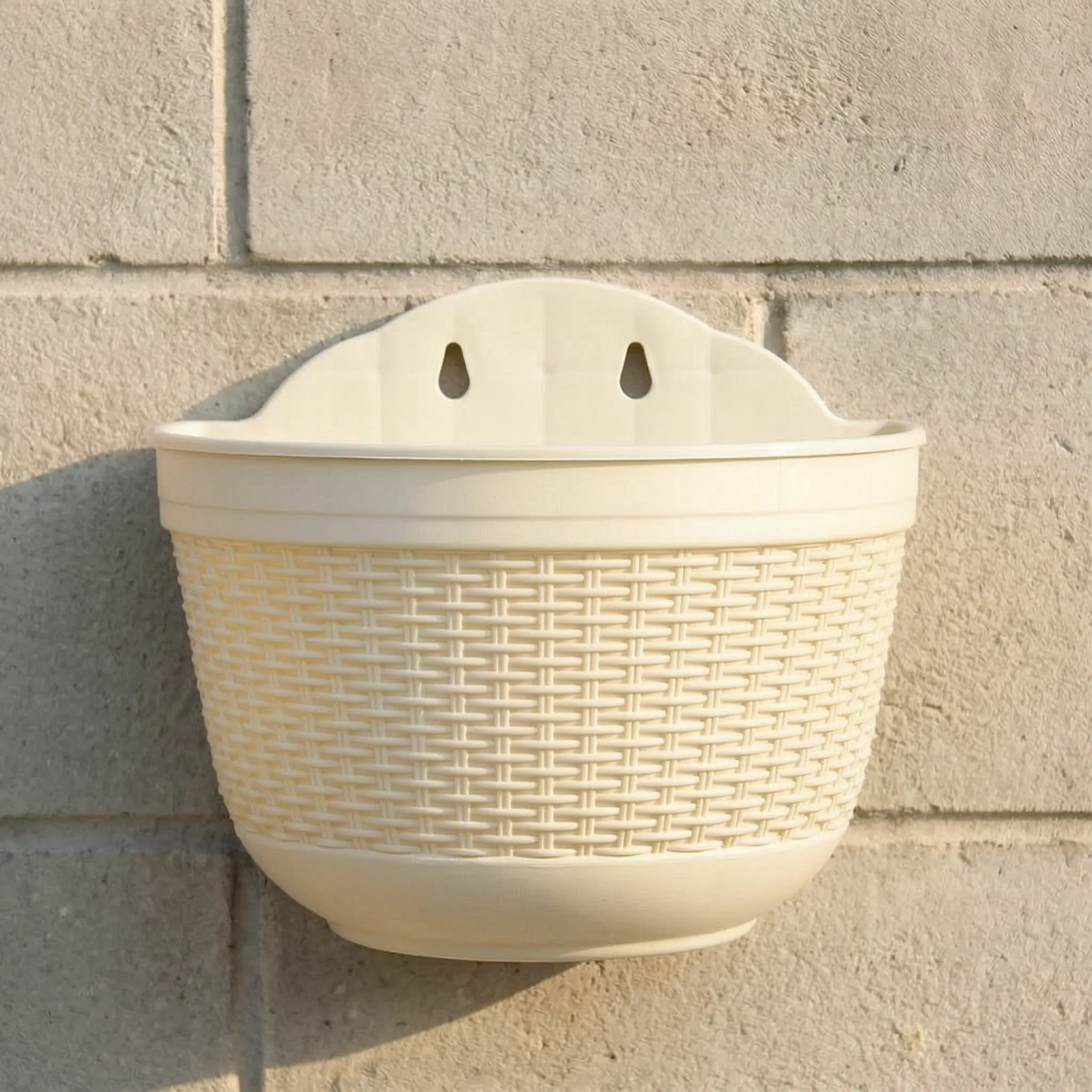 Nordspur | Viverra Semi-Circular Wall Planter