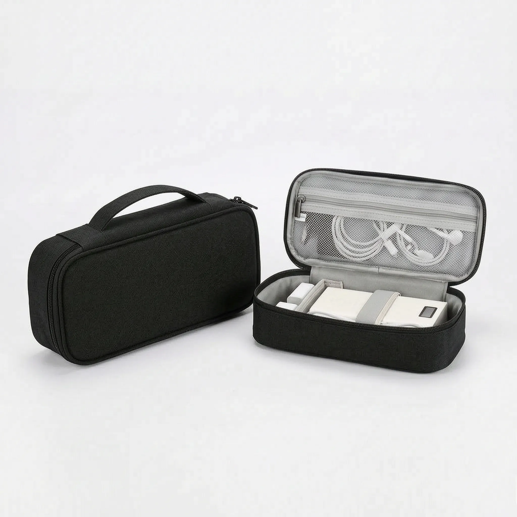 Nordspur | Voltris Compact Rectangular Tech Travel Organiser