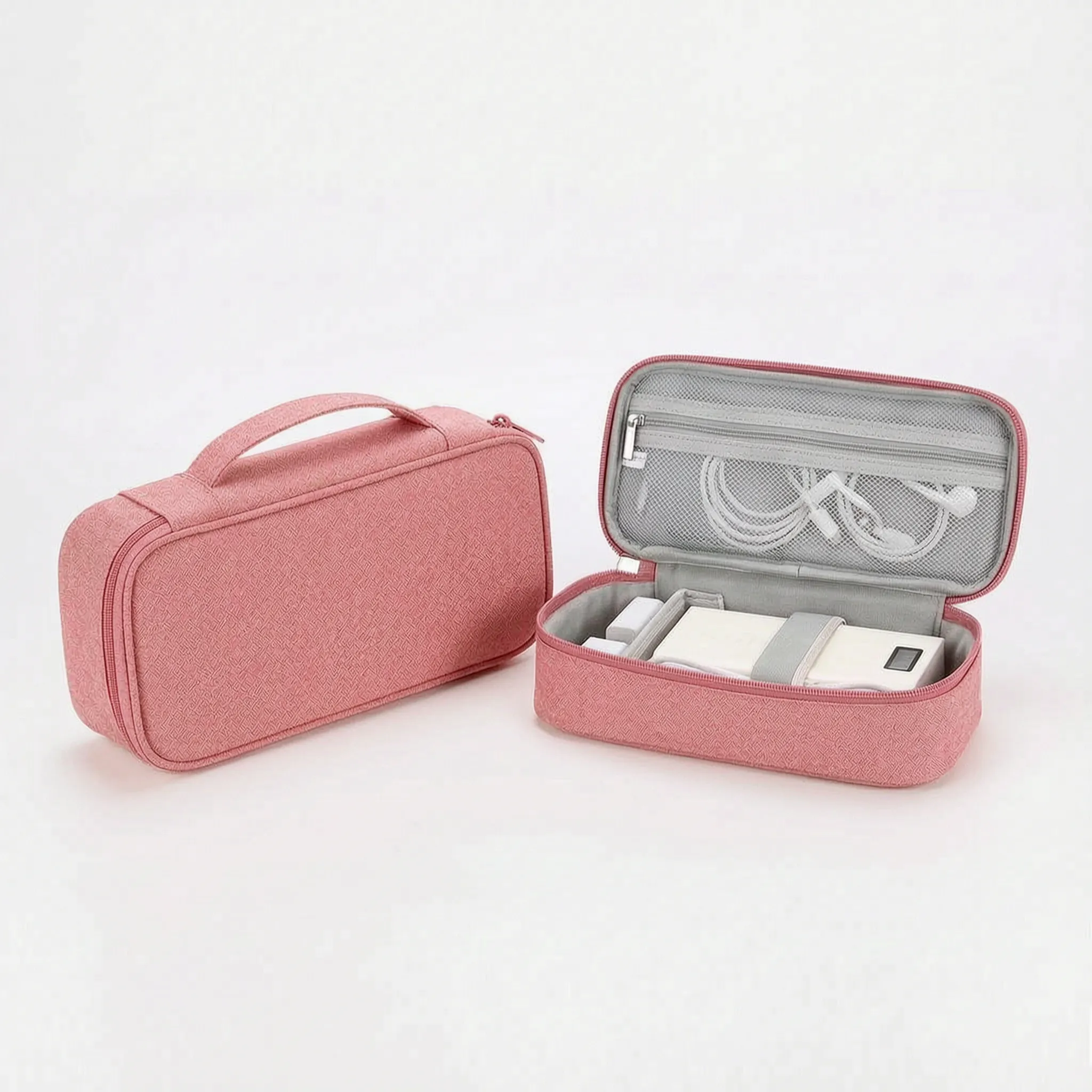Nordspur | Voltris Compact Rectangular Tech Travel Organiser