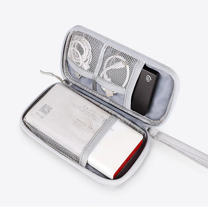 Nordspur | Voltris Compact Rectangular Tech Travel Organiser