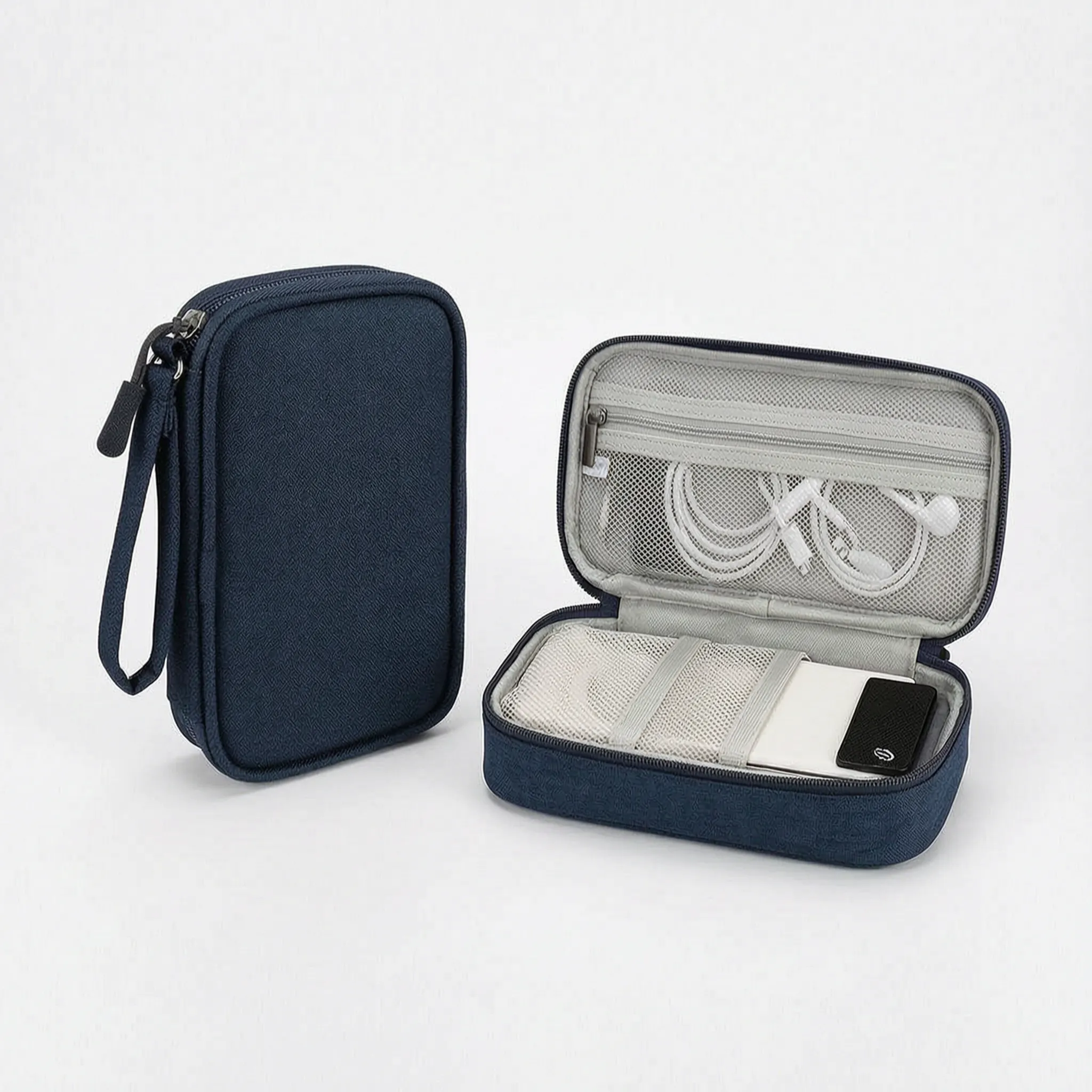 Nordspur | Voltris Compact Rectangular Tech Travel Organiser