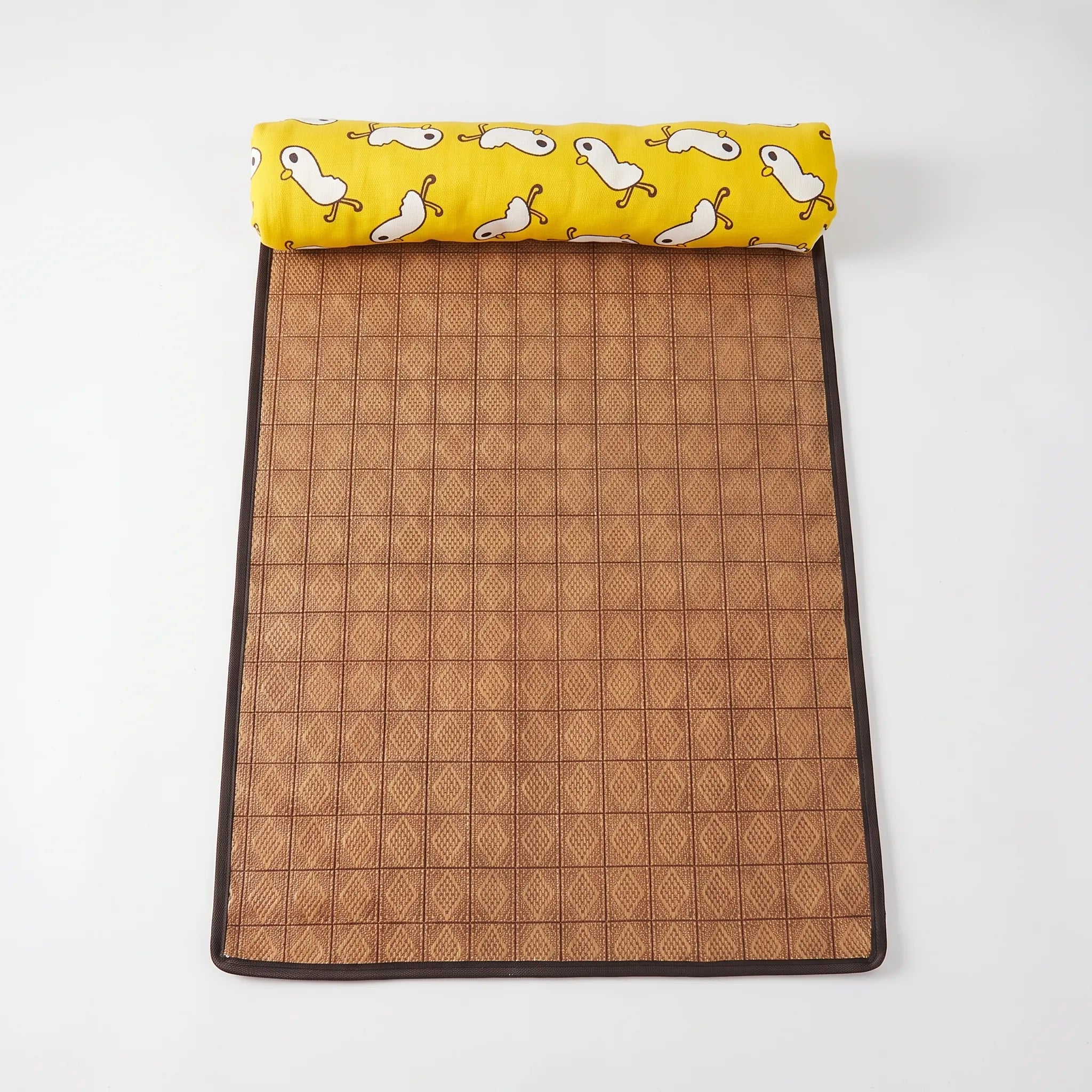 Nordspur | WeaveRest Woven Pet Cooling Mat