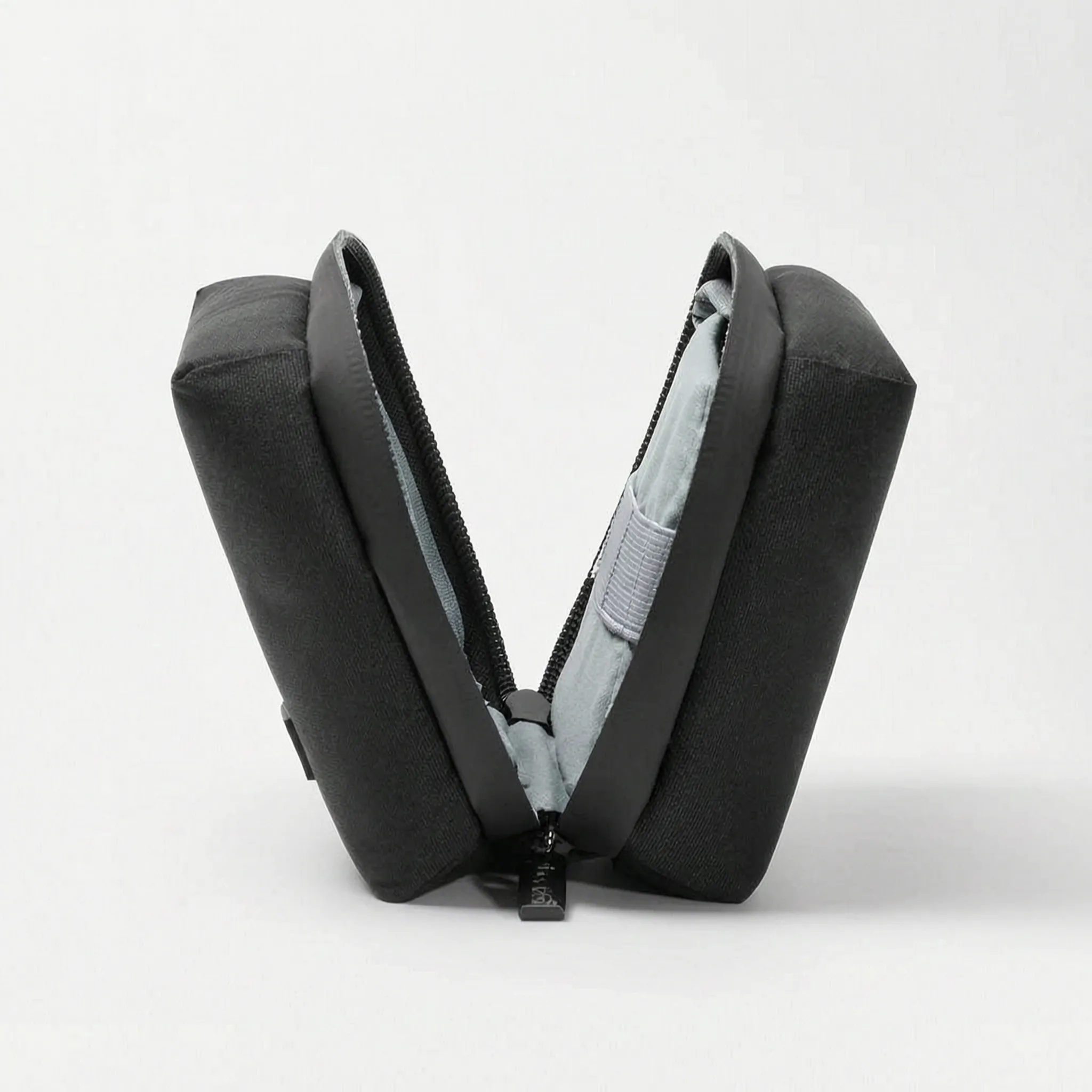 Nordspur | WireSort Compact Everyday Carry Tech Organiser
