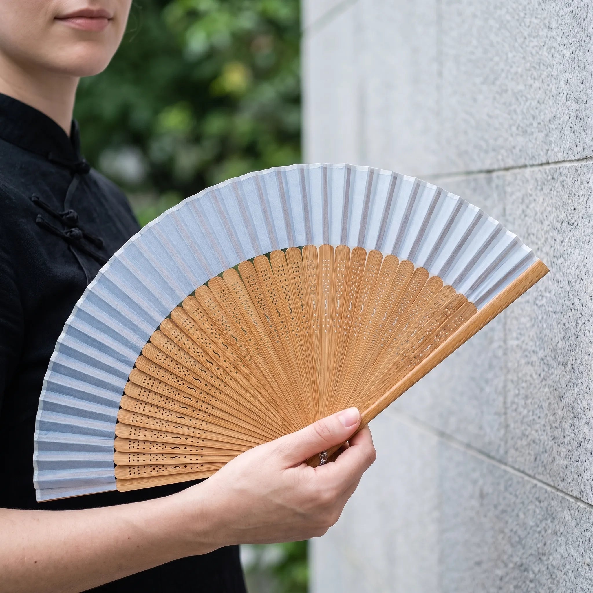 Nordspur | Zeffira Classic Hand Folding Fan