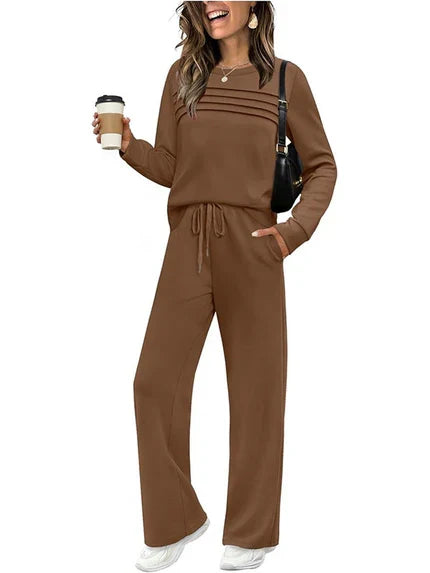 Women's Comfortable and Stylish Set – Round Neck Shirt + Drawstring Trousers