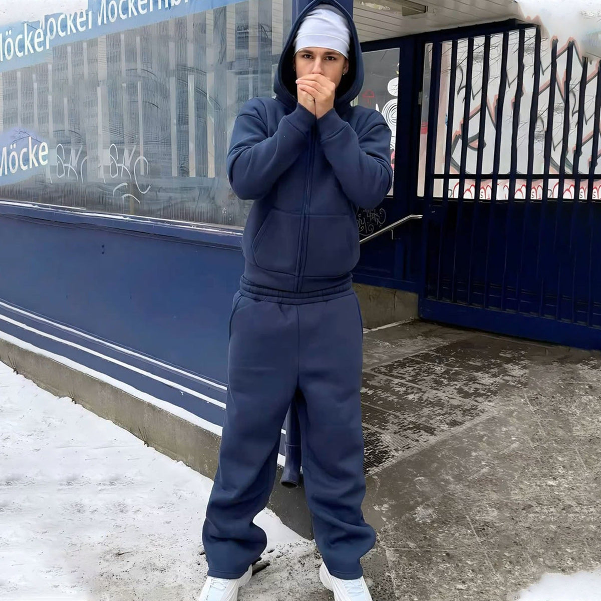 Men's Oversize Zip Hoodie and Relaxed Sweatpants Set