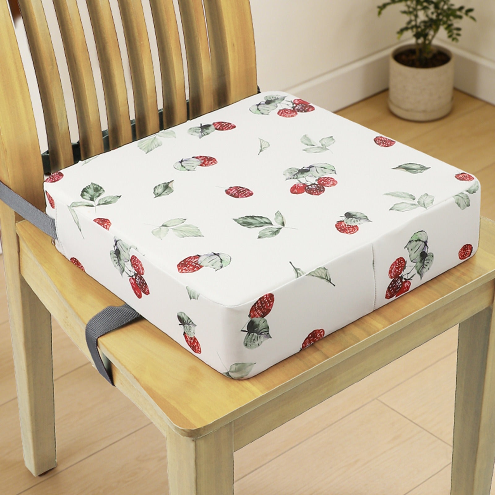 Nordspur | TotsLift Portable Booster Seat Cushion