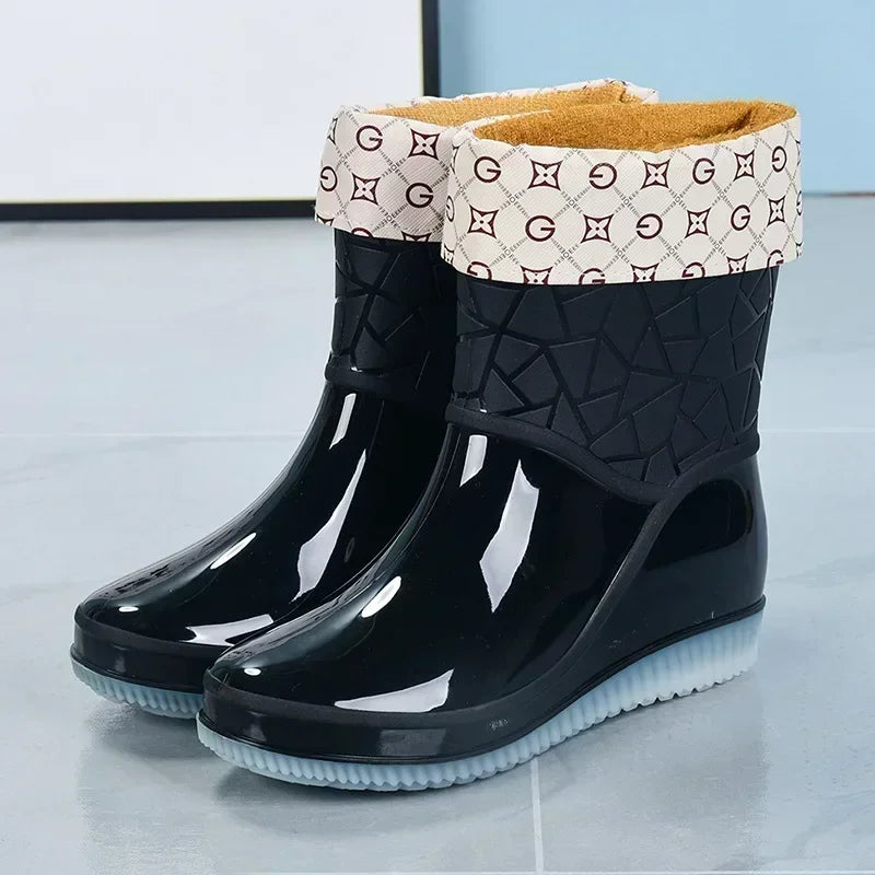 Garden Clogs with Removable Sock