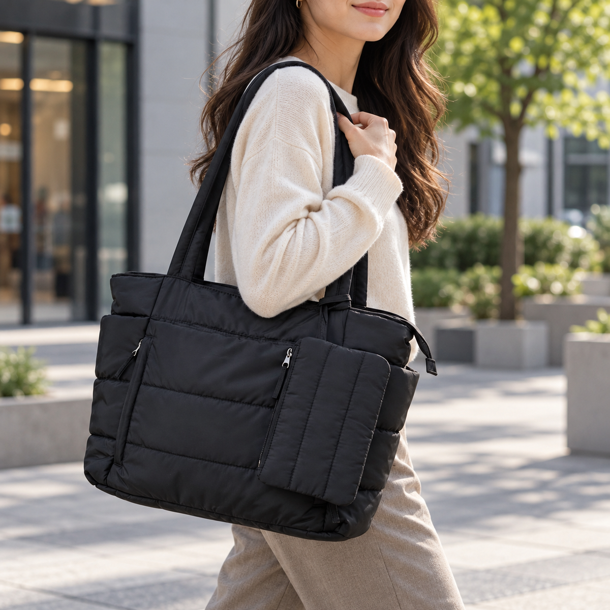 Veskira | Puffer Tote Bag with Side Pockets for Travel Days