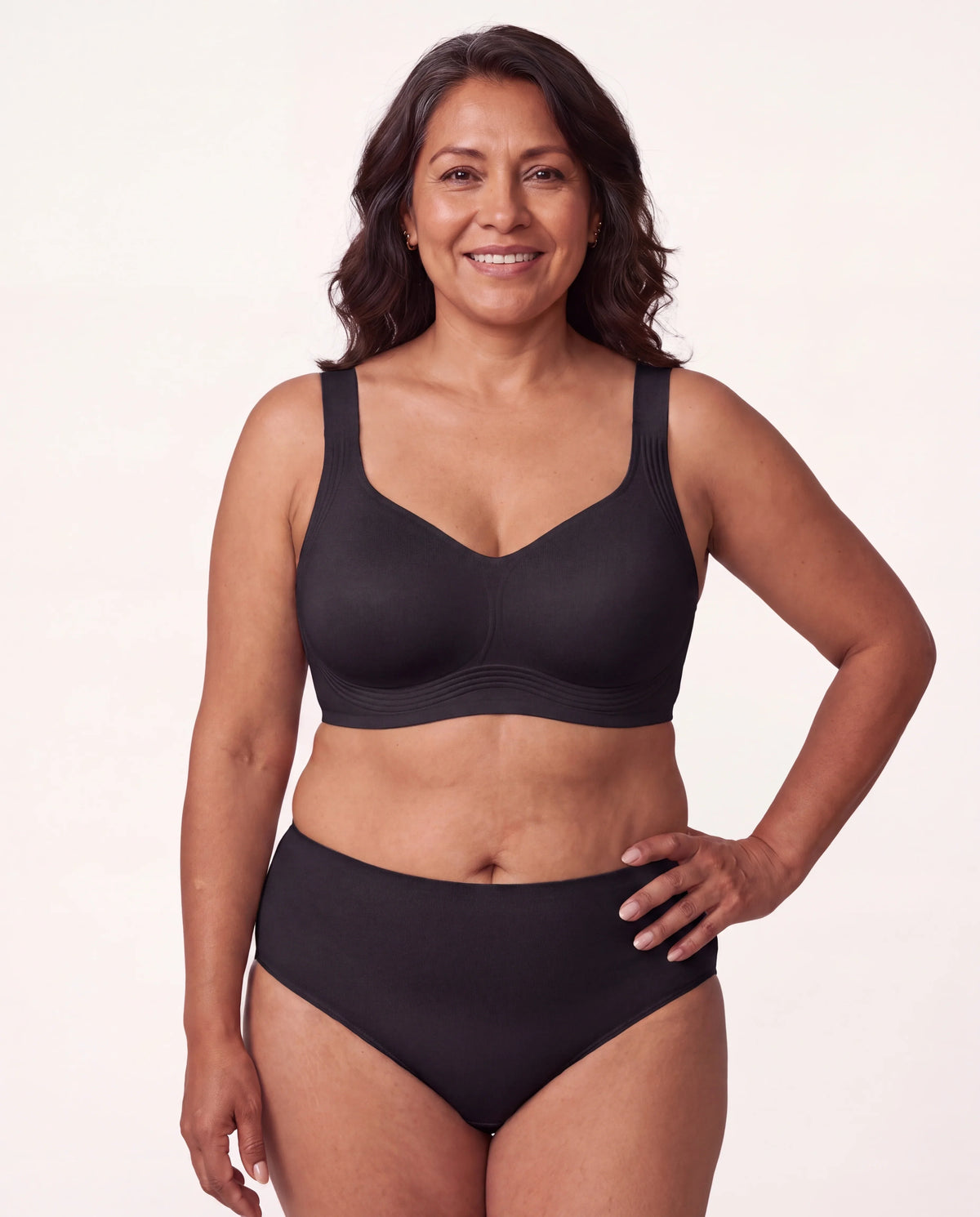Total Support Wireless Bra — Silhouette Effect
