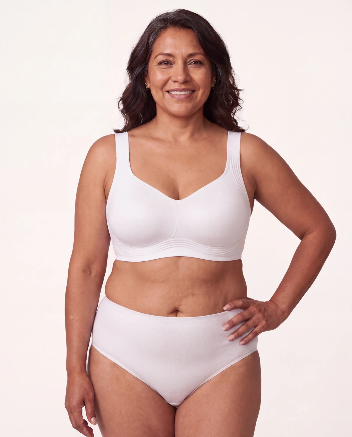 Total Support Wireless Bra — Silhouette Effect