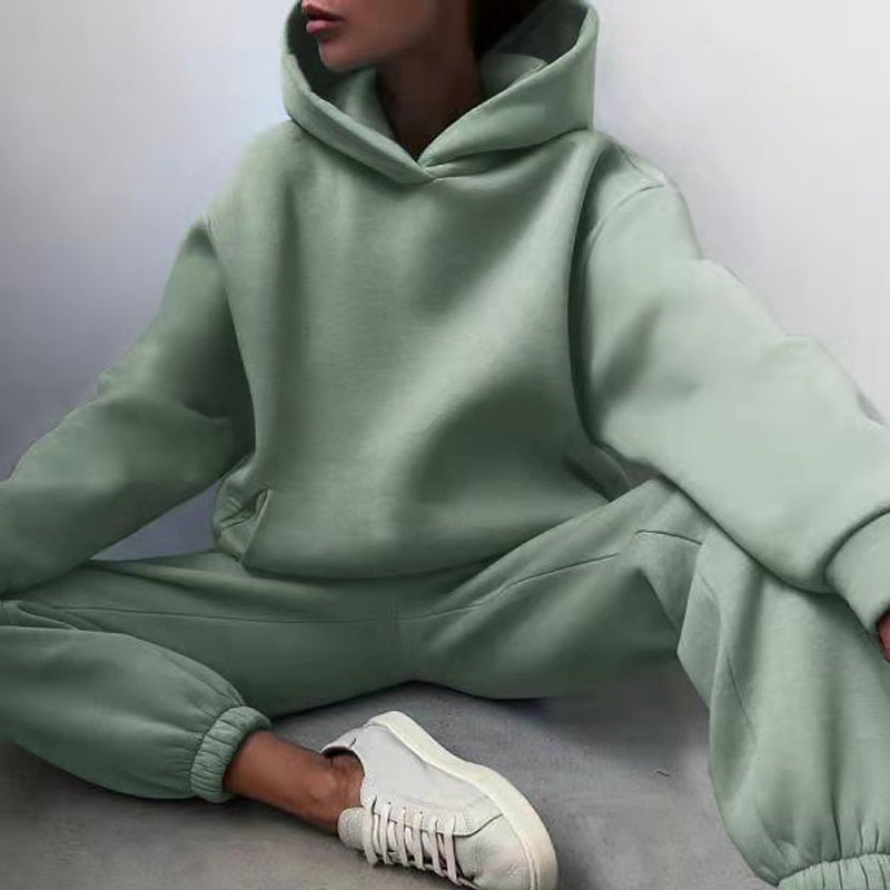 Sweat Set with Oversized Hoodie and Elastic Waist Trousers